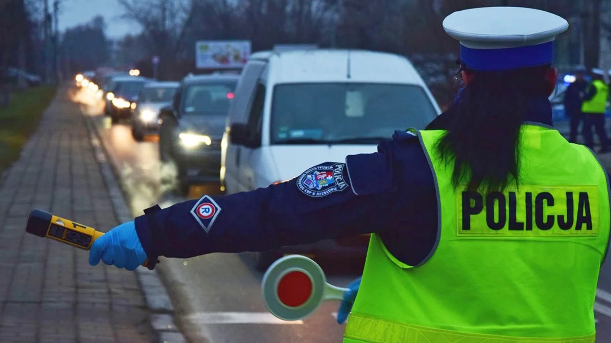 Znów pijani na drogach powiatu sandomierskiego. Ile tym razem wydmuchali? - Zdjęcie główne