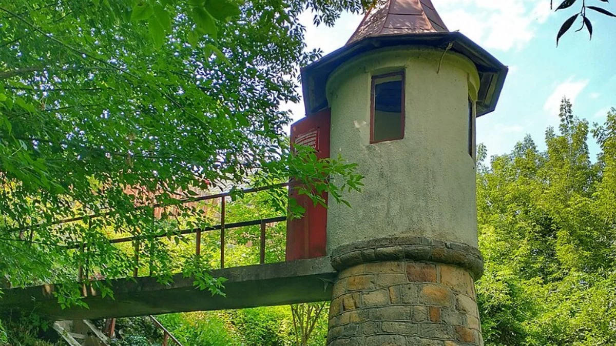 Tu zaczęto mierzyć punkt zerowy Wisły - Zdjęcie główne