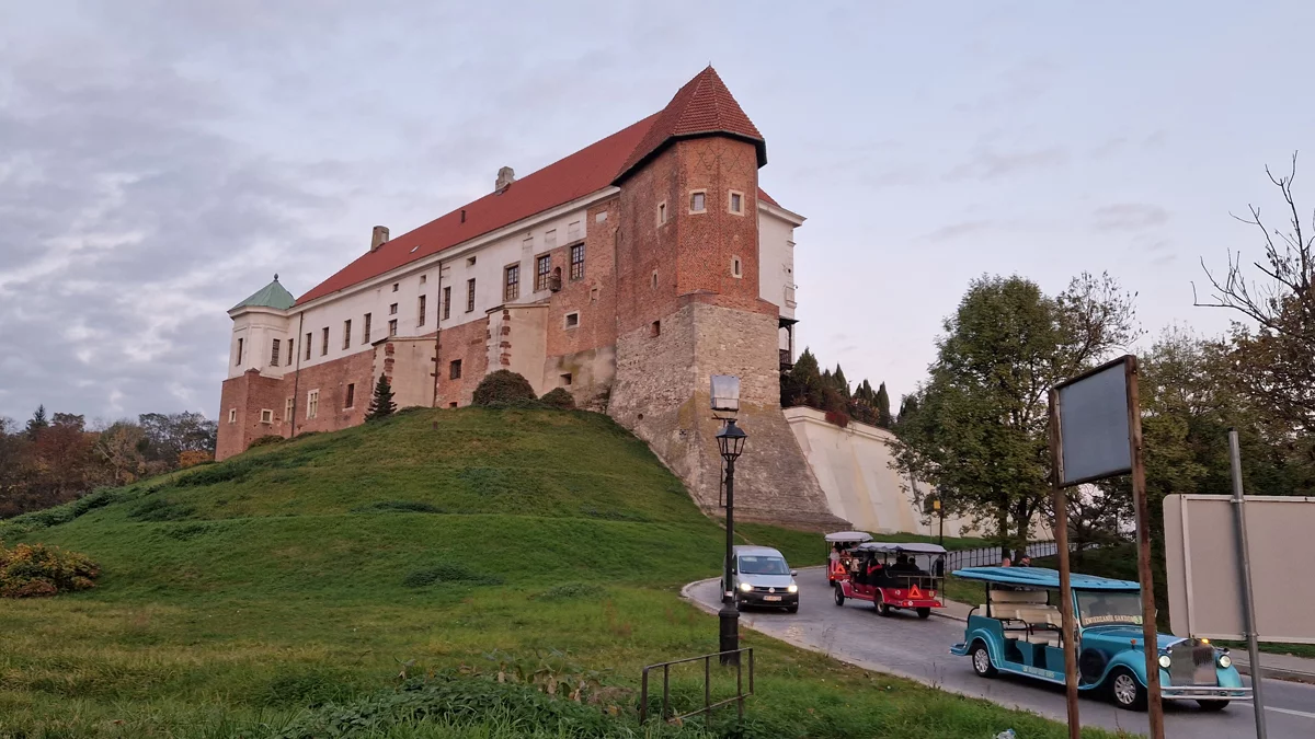 Zmiany w harmonogramie otwarcia Muzeum Zamkowego w Sandomierzu - Zdjęcie główne