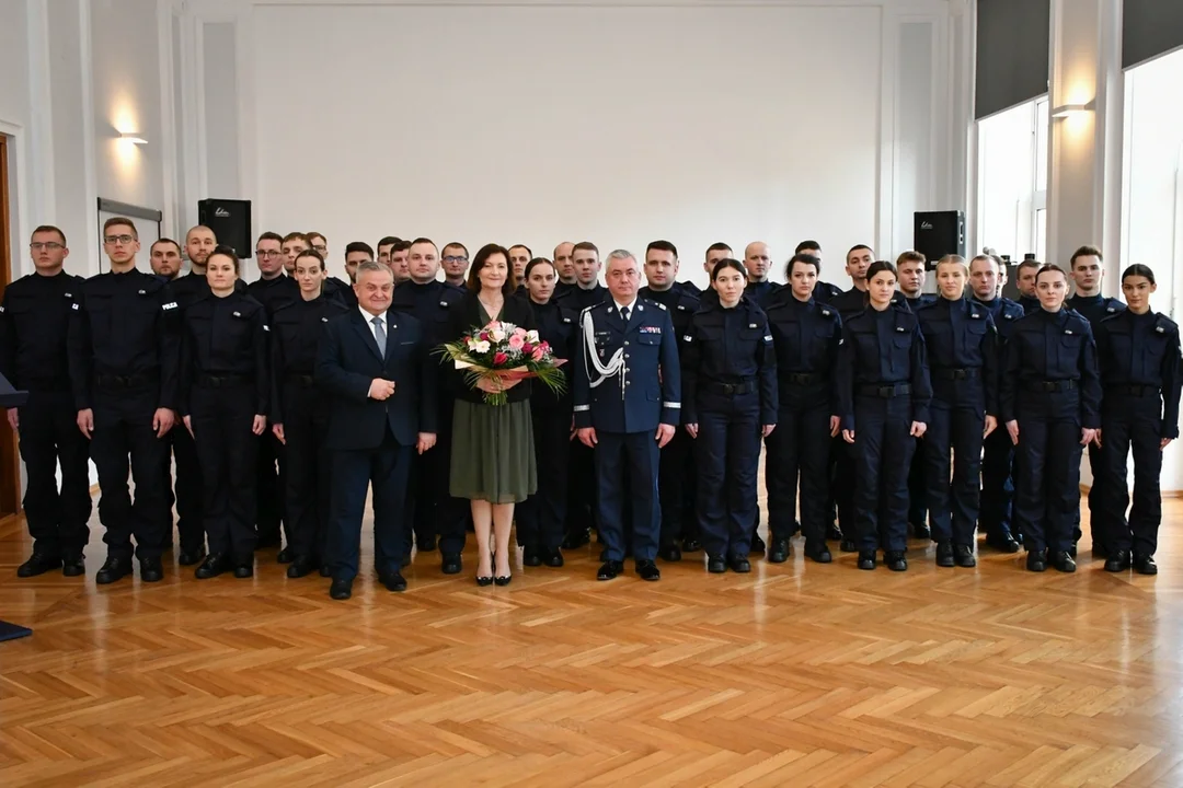 Nowo przyjęci policjanci złożyli ślubowanie