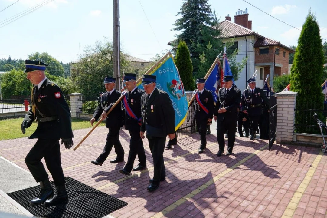 Poświęcenie figury św. Floriana w Przyłęku