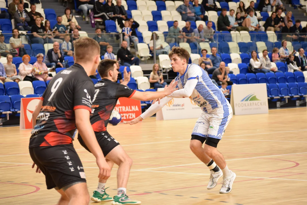 Handball Stal Mielec – MKS Wieluń 28:20 (11:11)