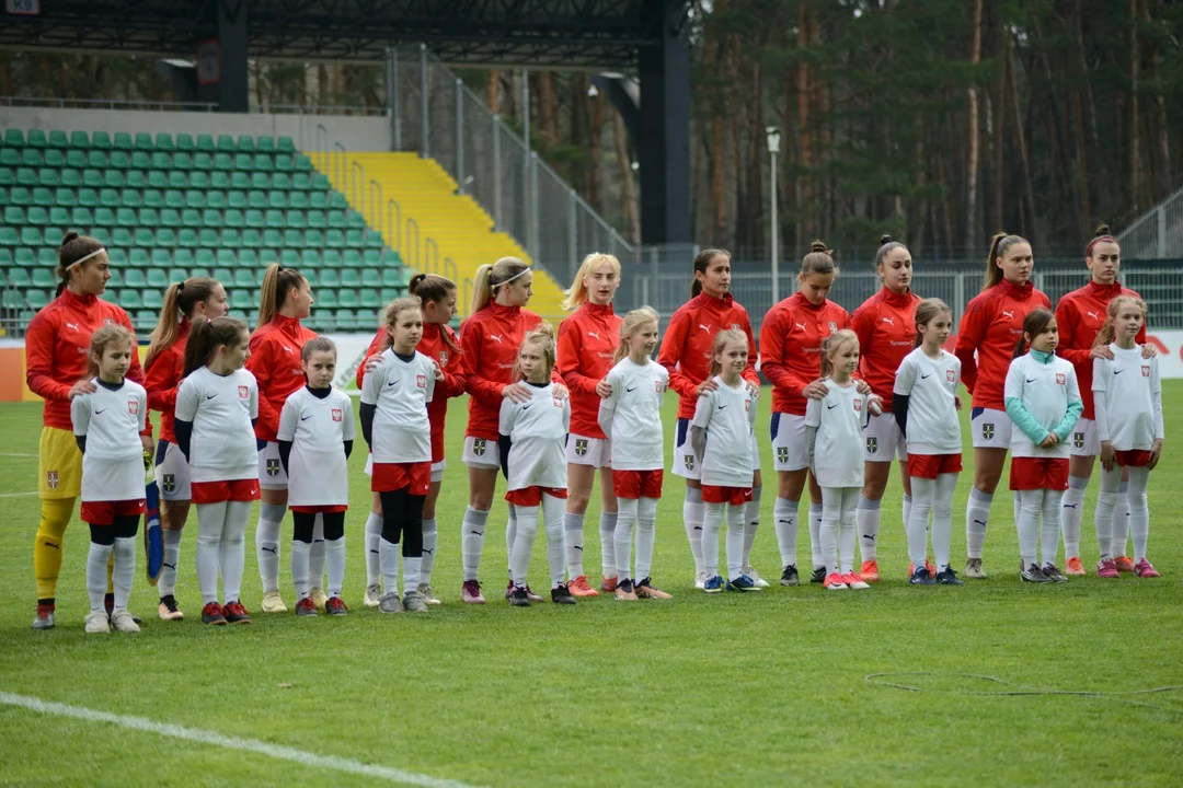 Eliminacje Euro U19 kobiet w Stalowej Woli. Mecz Polska - Serbia od kulis