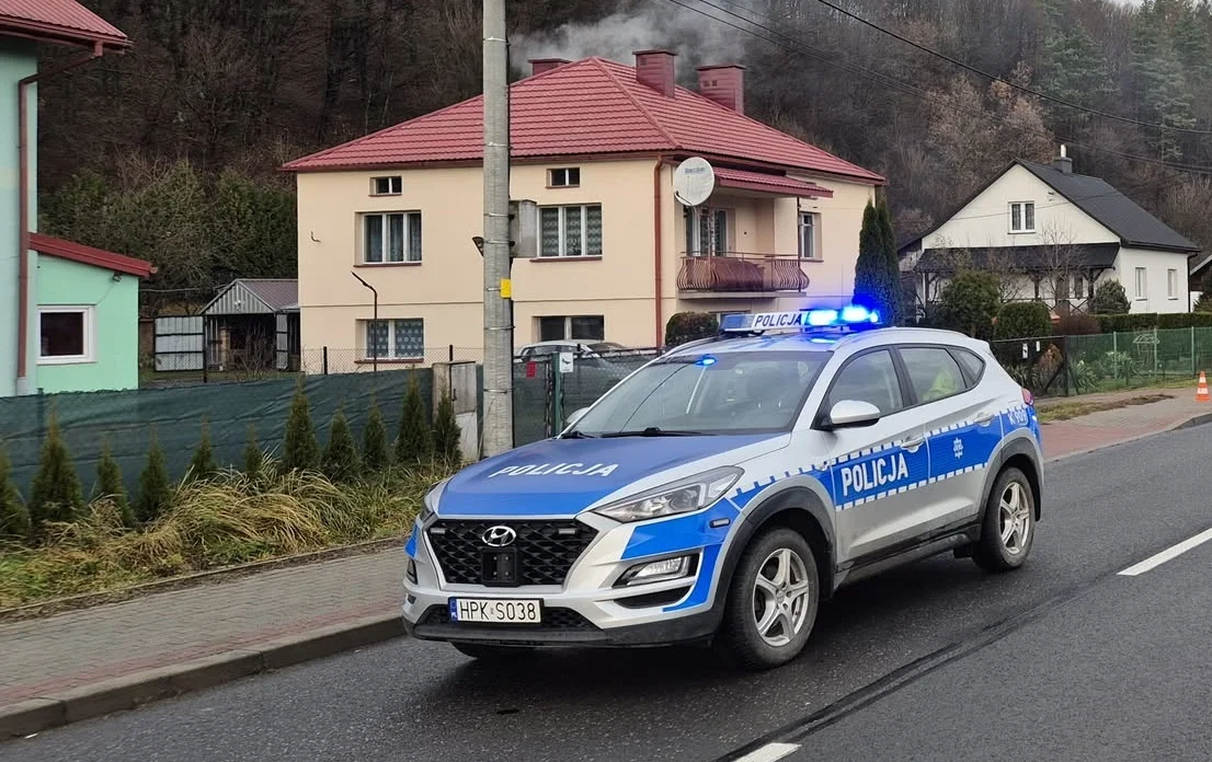 Wybuch butli gazowej w samochodzie