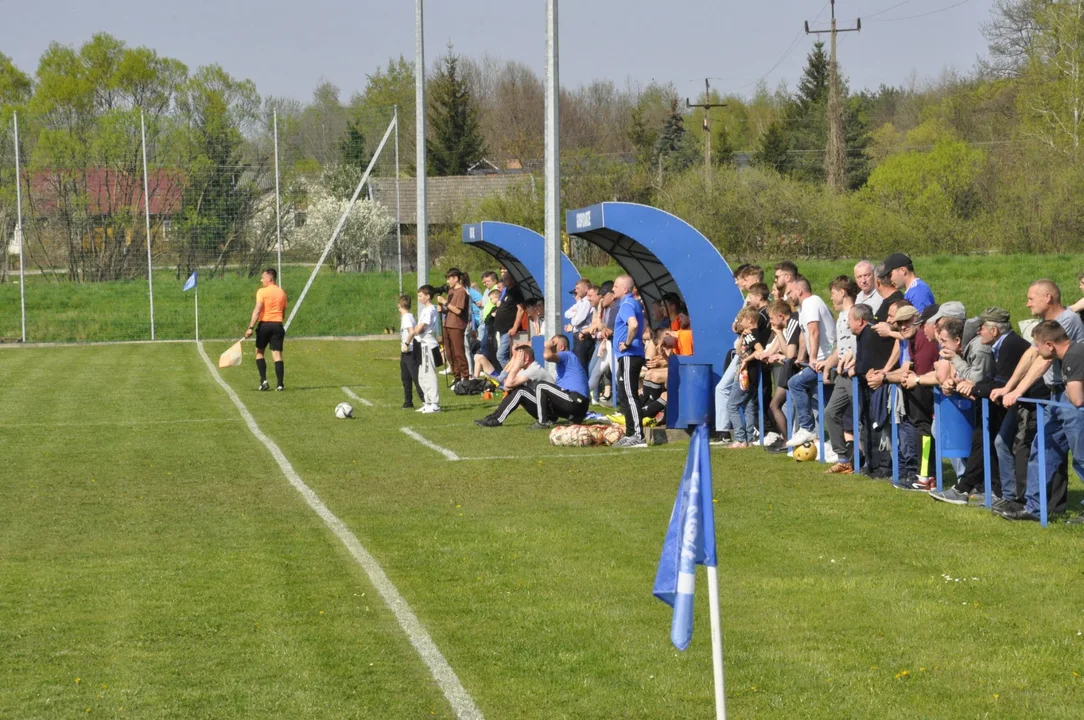 Mielecka klasa A: Atut Podborze - Janovia Janowiec 3:1