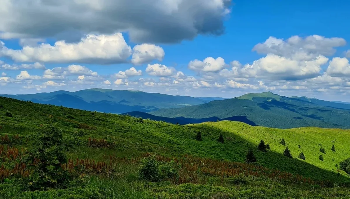 Bieszczady na turystycznych znaczkach pocztowych