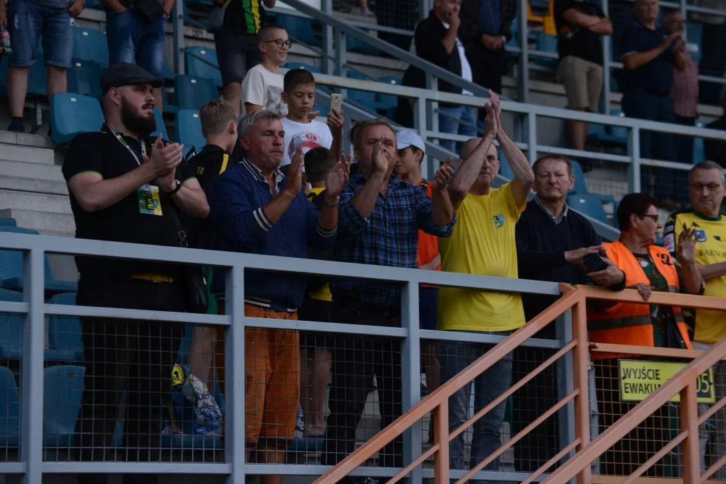 Trzecia liga, grupa 4: Siarka Tarnobrzeg - Garbarnia Kraków 0:0