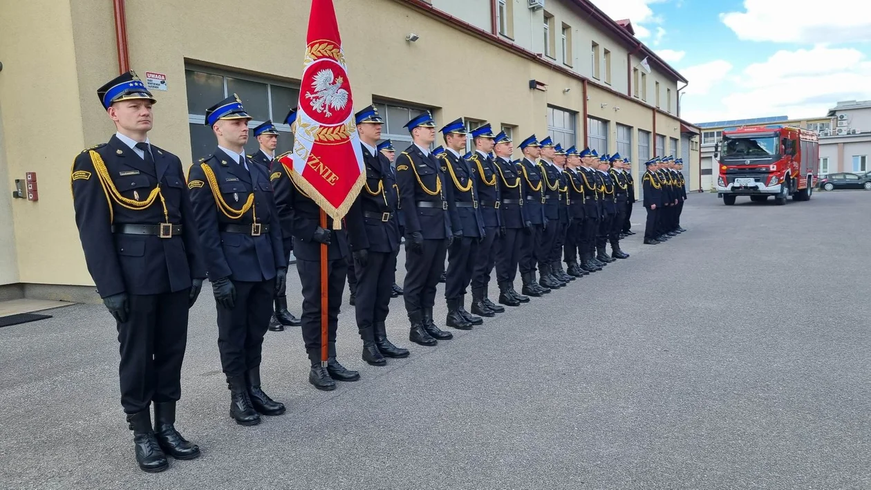 Dzień Strażaka w Państwowej Komendzie Straży Pożarnej w Mielcu [ZDJĘCIA - NAZWISKA ODZNACZONYCH] - Zdjęcie główne