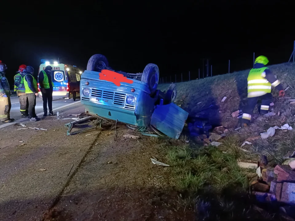 Zderzenie dwóch pojazdów na autostradzie A4! 10 osób w szpitalu - zdjęcia