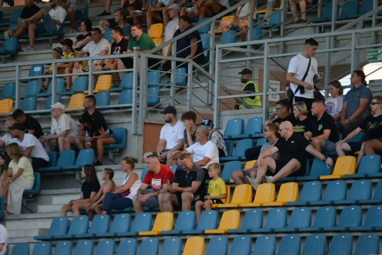 Kibice na meczu Siarka Tarnobrzeg - Karpaty Krosno