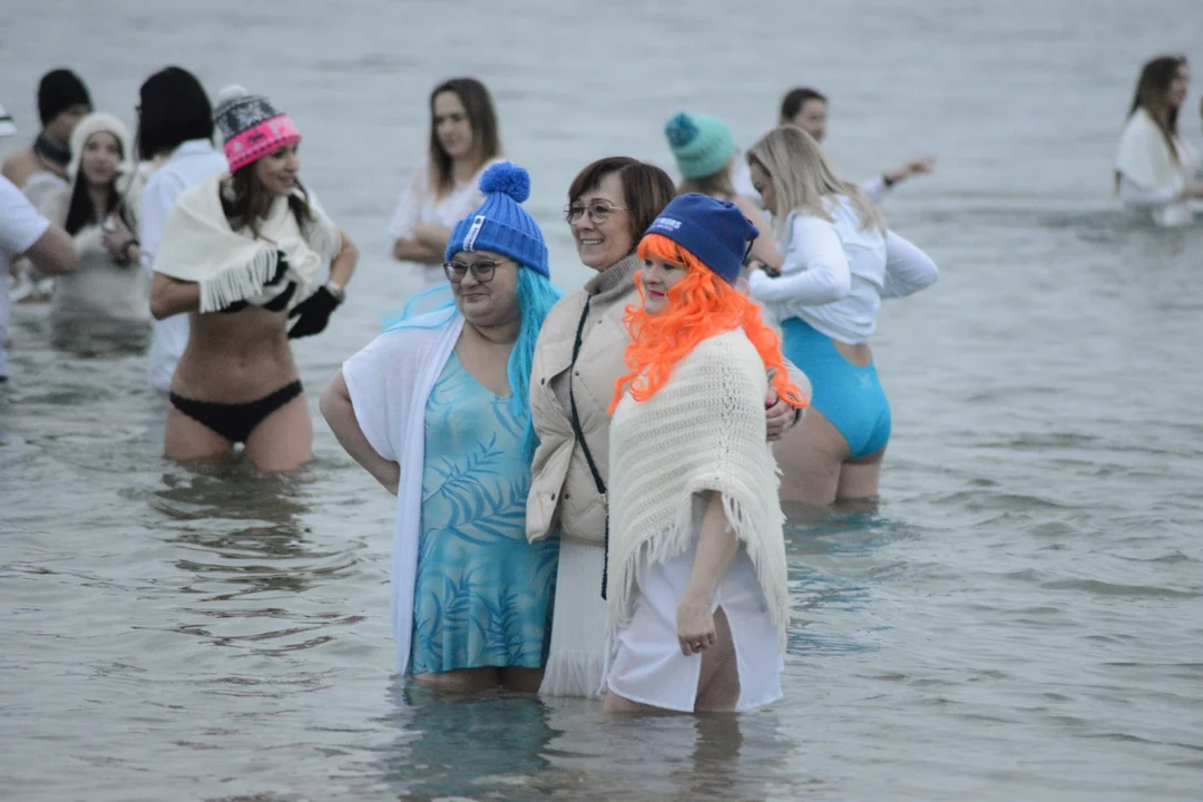 "Jezioro Aniołów" w lutym. Zobaczcie zdjęcia z plaży Jeziora Tarnobrzeskiego