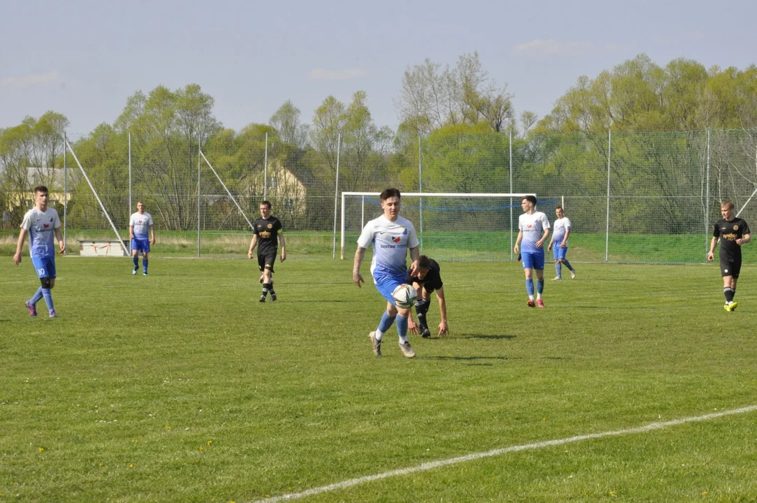 Mielecka klasa A: Atut Podborze - Janovia Janowiec 3:1