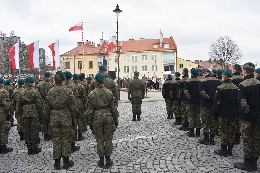 105. Rocznica Śmierci płk. Leopolda Lisa-Kuli. Uroczystość na Placu Farnym w Rzeszowie