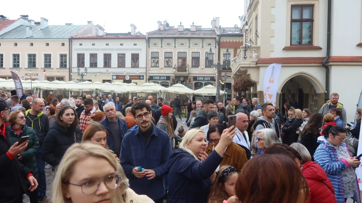 Drugi dzień festiwalu "Karpaty na Widelcu". Robert Makłowicz docenił Rzeszów [ZDJĘCIA, WIDEO]