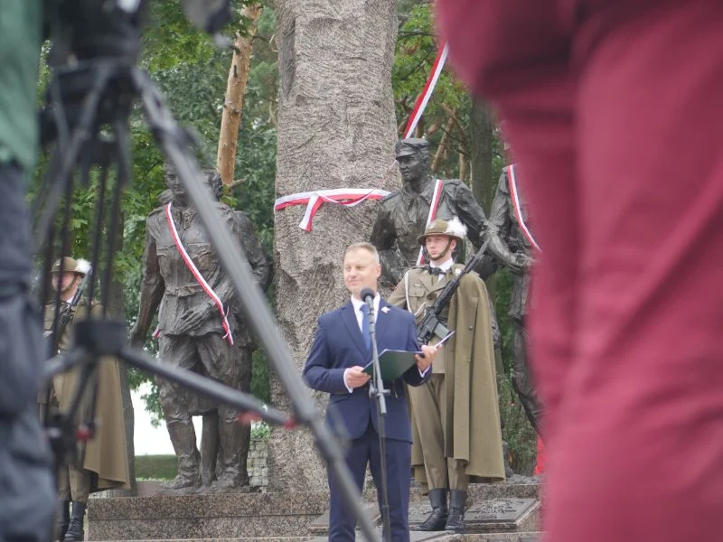 Odsłonięcie pomnika w Mielcu