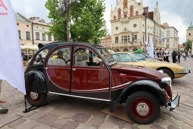 Kolejna piękność