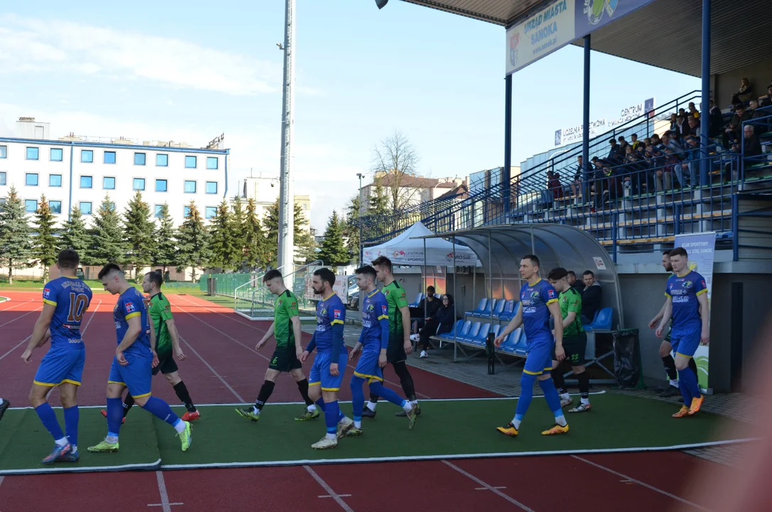 Klasa okręgowa Krosno. Stal Sanok - Zamczysko Mrukowa 8:1