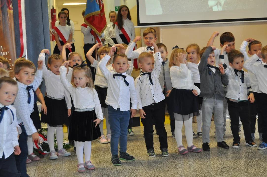 Poświęcenie muralu w Partyni