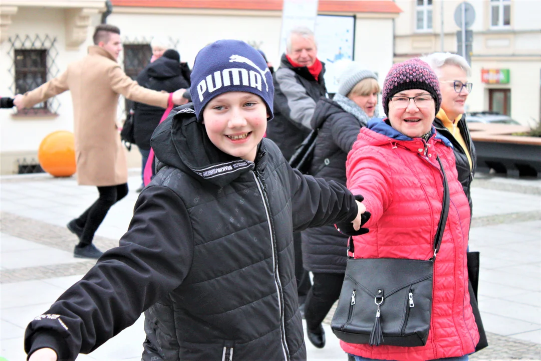 Nazywam się Miliard w Rzeszowie - zatańczyli na Rynku przeciwko przemocy