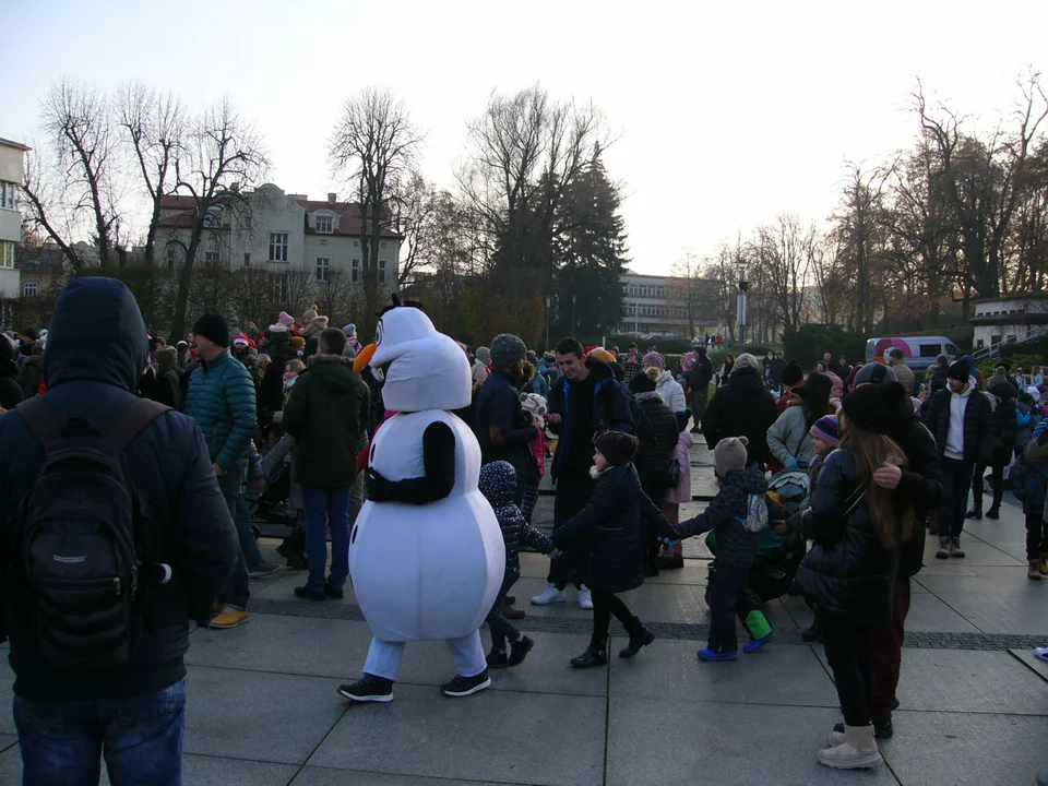 Świąteczne miasteczko w Rzeszowie jest już otwarte