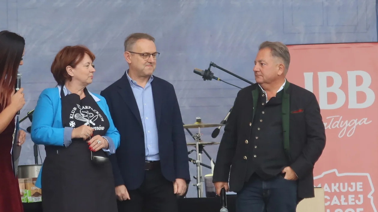 Drugi dzień festiwalu "Karpaty na Widelcu". Robert Makłowicz docenił Rzeszów [ZDJĘCIA, WIDEO]