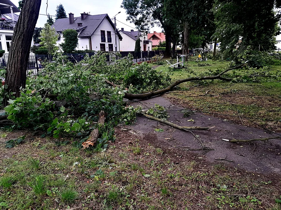 Burza przy ZS im. Groszkowskiego