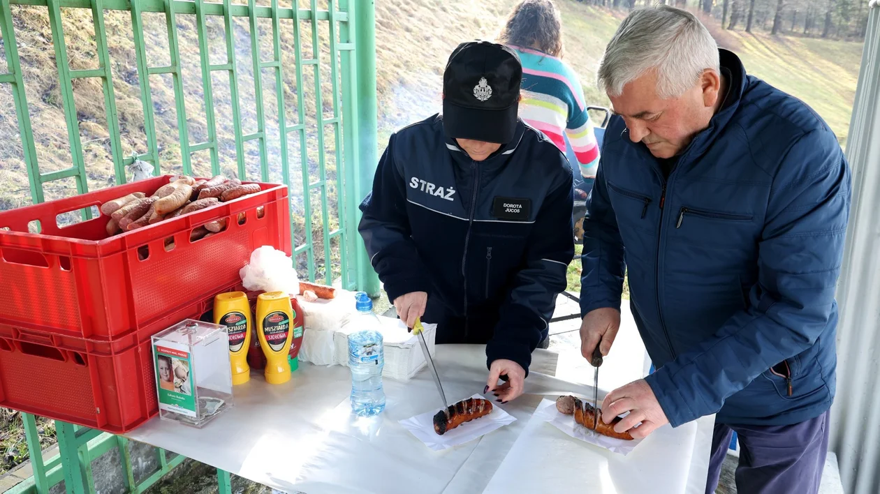 Udana akcja charytatywna podczas meczu piłkarskiego w Ustrzykach Dolnych