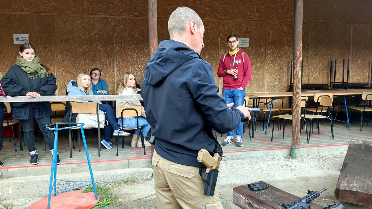 E-Journalism Academy Camp 2022 - obóz szkoleniowy dla młodych dziennikarzy.