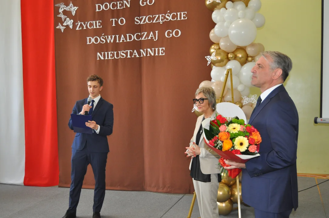 Zakończenie szkoły w I LO im. St. Konarskiego w Mielcu
