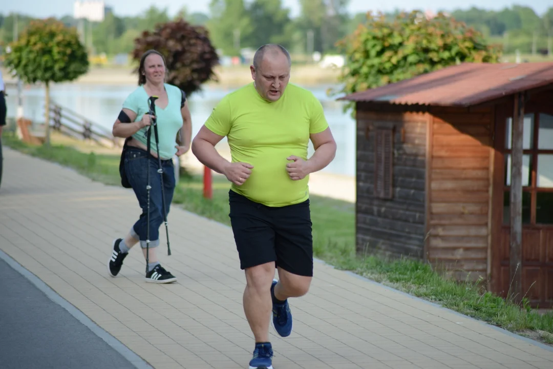 "Biegamy i Pomagamy" w Tarnobrzegu. Pomoc dla Marysi