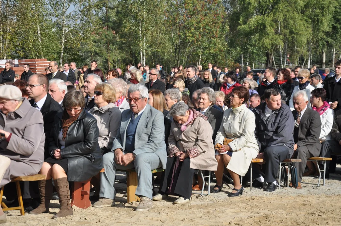 Wmurowanie kamienia węgielnego w kościół w Woli Mieleckiej