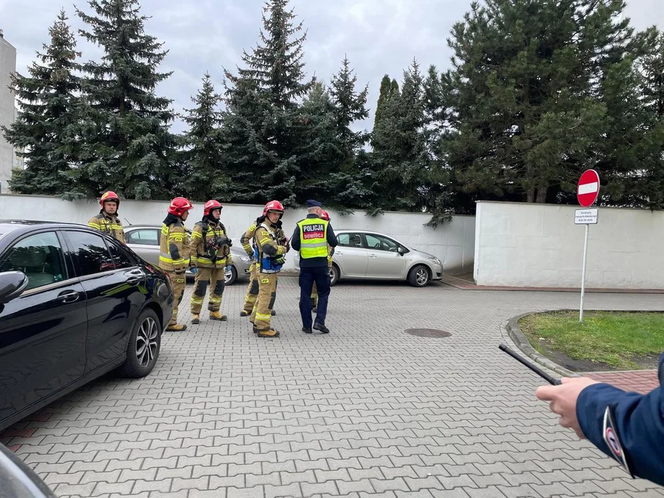 Ewakuowano 900 uczniów. Wspólne ćwiczenia mieleckich służb ratowniczych [ZDJĘCIA]