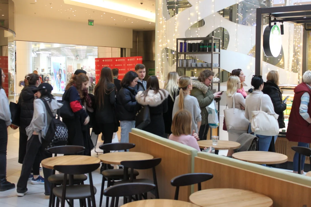 Starbucks w Rzeszowie otwarty. Pierwsi klienci spróbowali już kawy