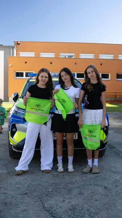 Toyota Sacar i Policjantki w VLO