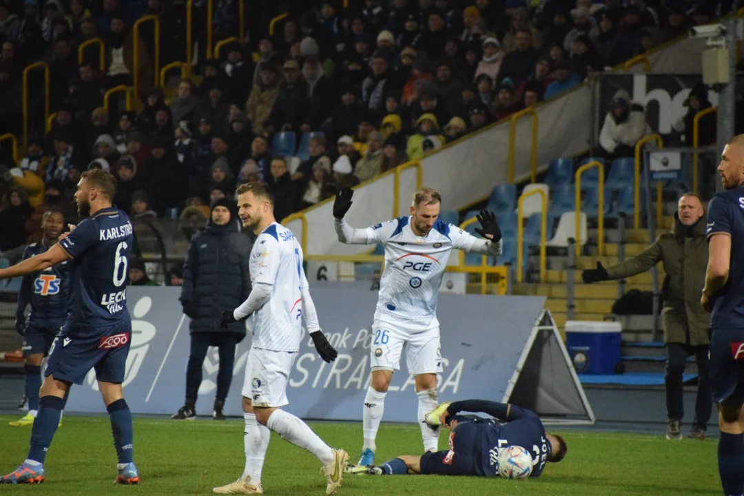 PKO BP Ekstraklasa: Stal Mielec - Lech Poznań - wydarzenia na boisku