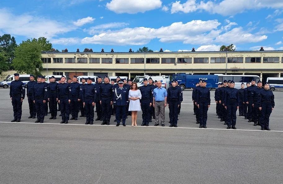 Ślubowanie nowych policjantów na Podkarpaciu. 50 nowych funkcjonariuszy