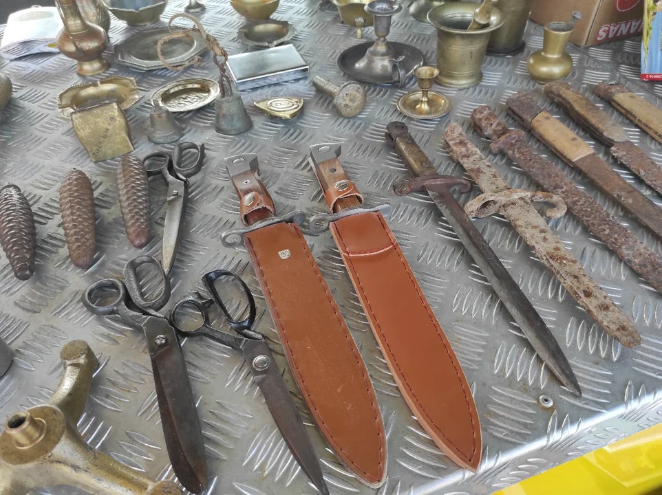 Tarnobrzeski Pchli Targ. Co można kupić?