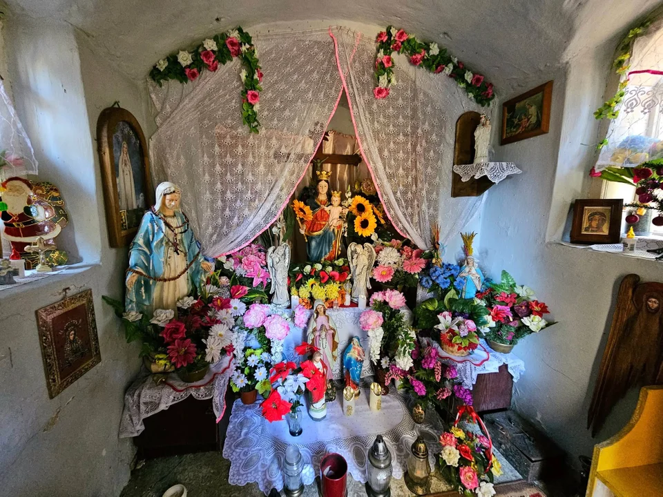 Kapliczka Synarewo w Bieszczadach