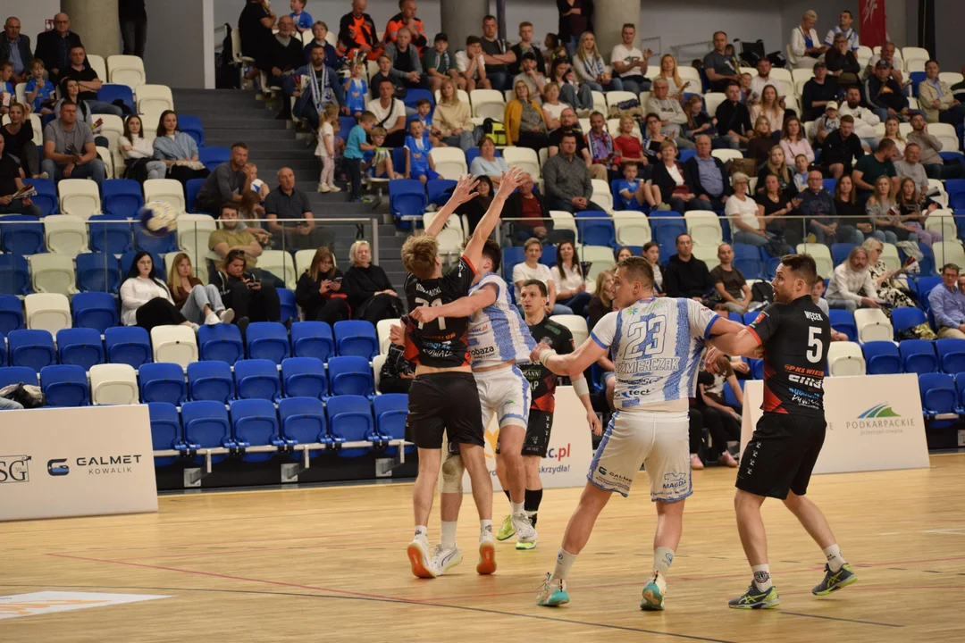 Handball Stal Mielec – MKS Wieluń 28:20 (11:11)