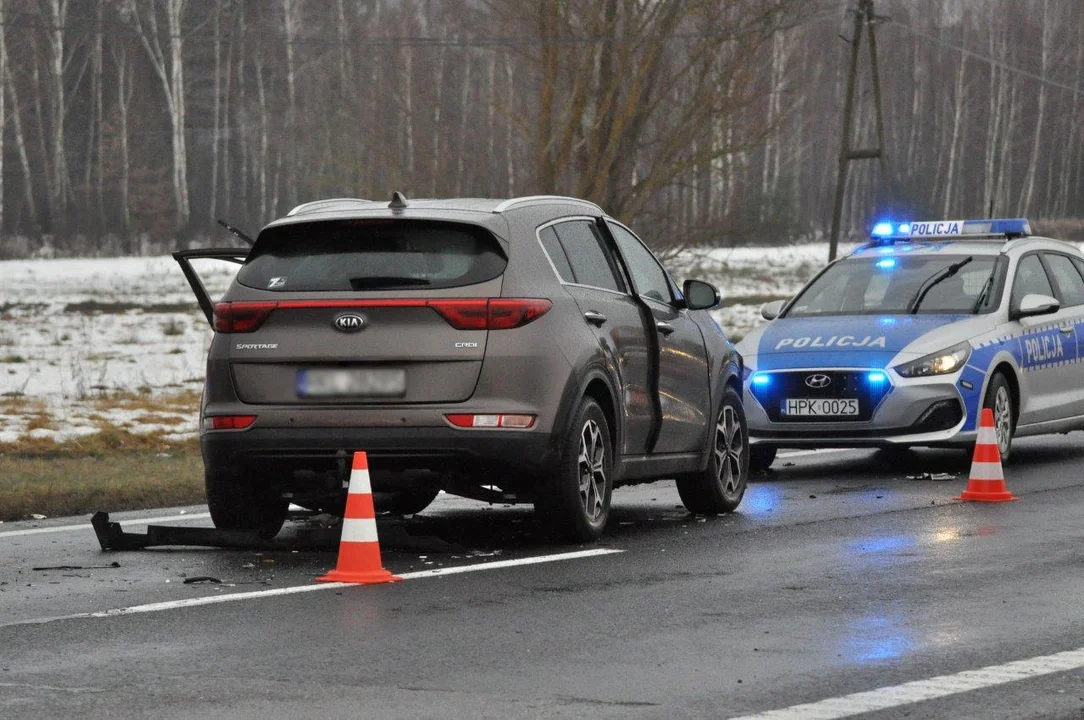 Wypadek na drodze krajowej nr 9 między Cmolasem a Hadykówką