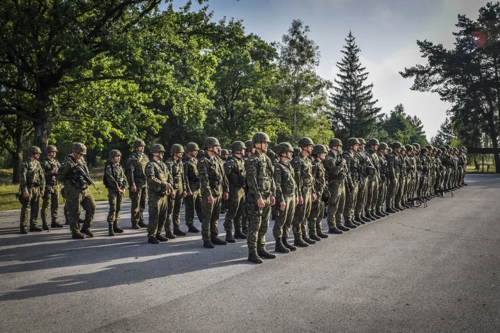Szkolenie żołnierzy 22 Karpackiego Batalionu Piechoty Górskiej w Nowej Dębie