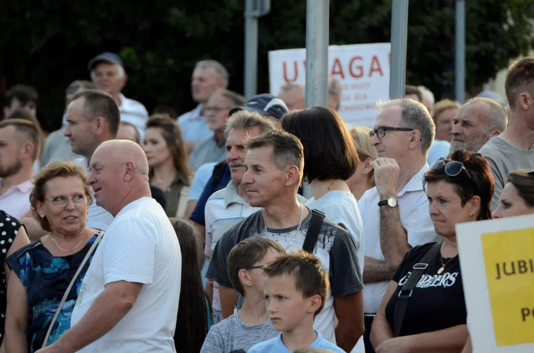 Na festynie w Kolbuszowej zjawiły się tłumy ludzi.