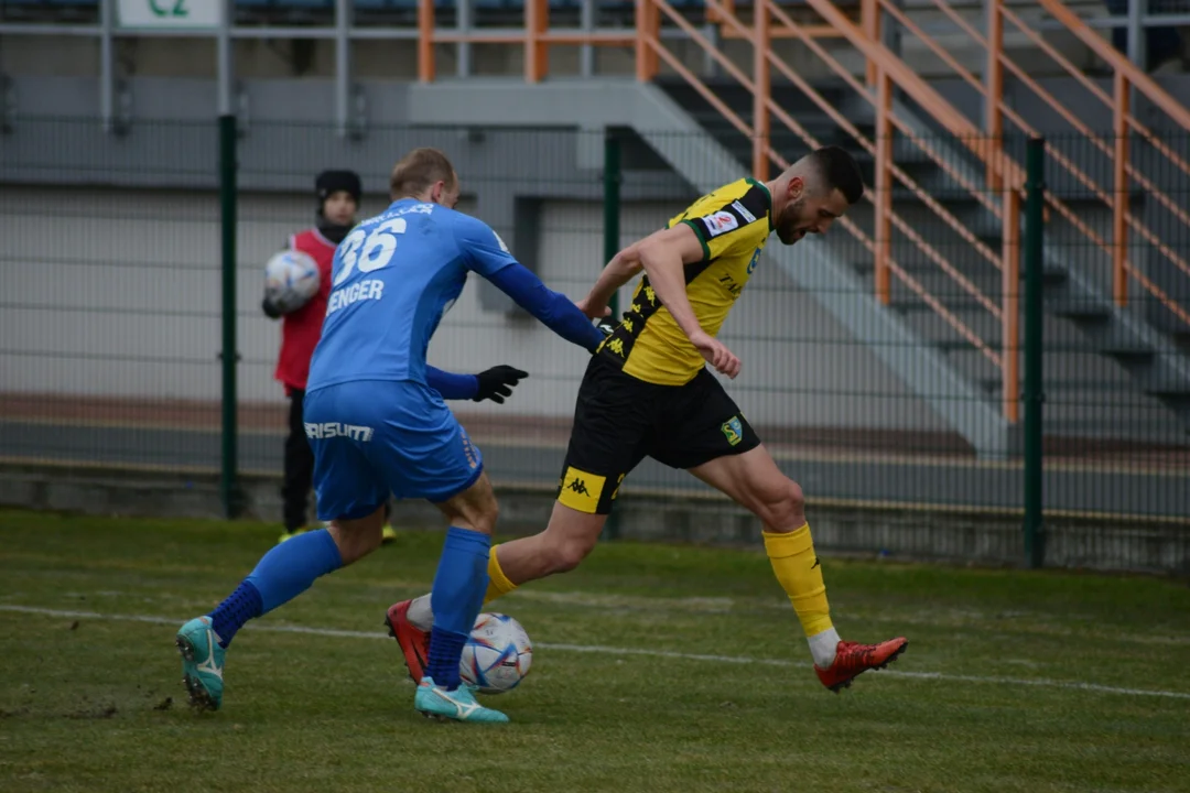 eWinner 2. Liga: Siarka Tarnobrzeg - Hutnik Kraków 1:1 - zdjęcia z meczu