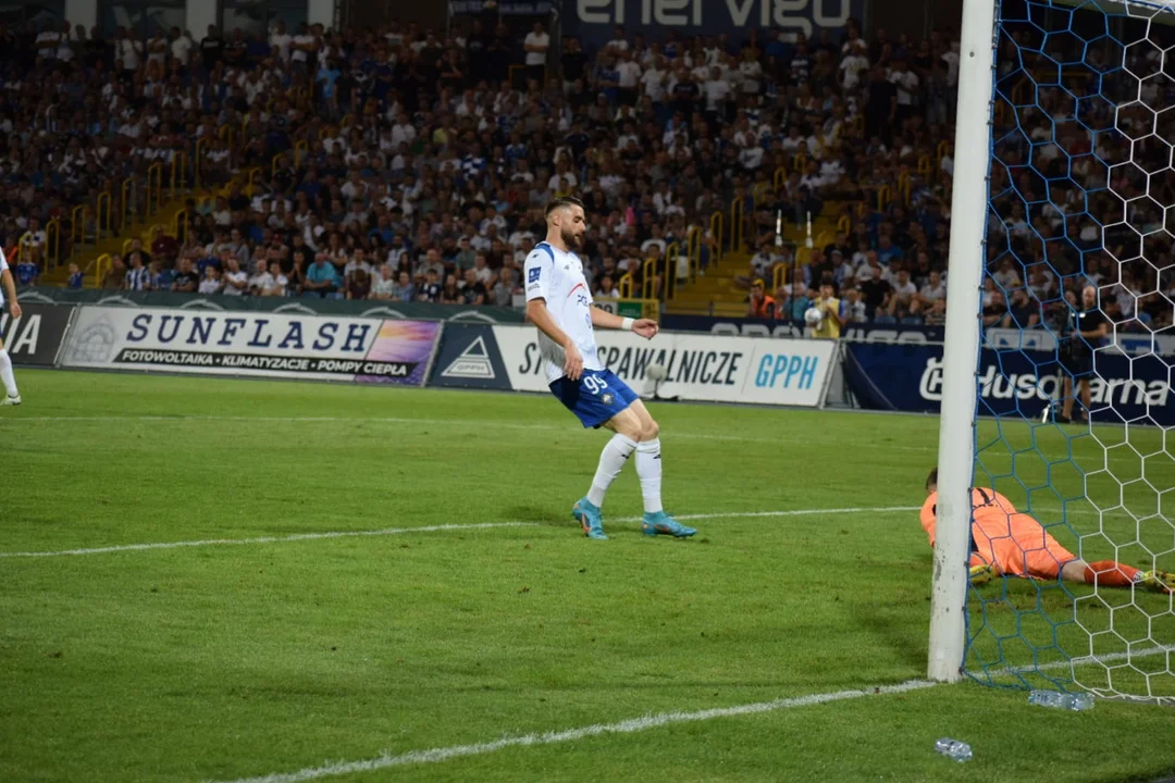 PKO BP Ekstraklasa: Stal Mielec - Legia Warszawa - zdjęcia z wydarzeń boiskowych oraz ujęcia kibiców