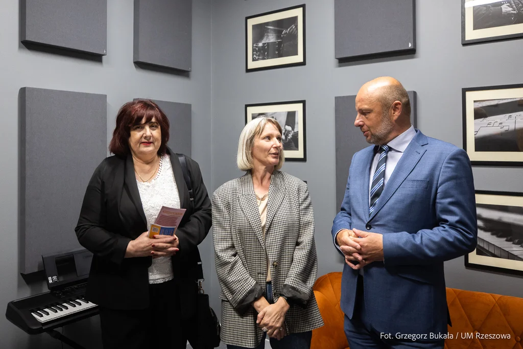 W oficjalnym otwarciu uczestniczył Konrad Fijołek