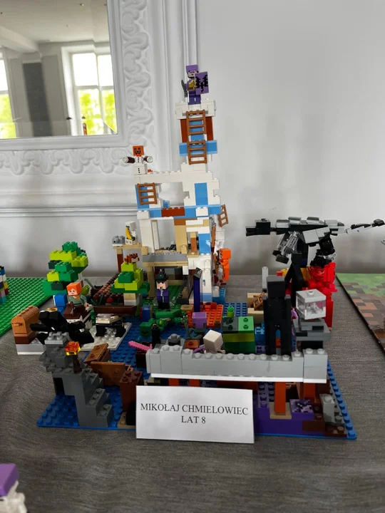 „Zbuduj domek w stylu Minecraft” -SCK Mielec