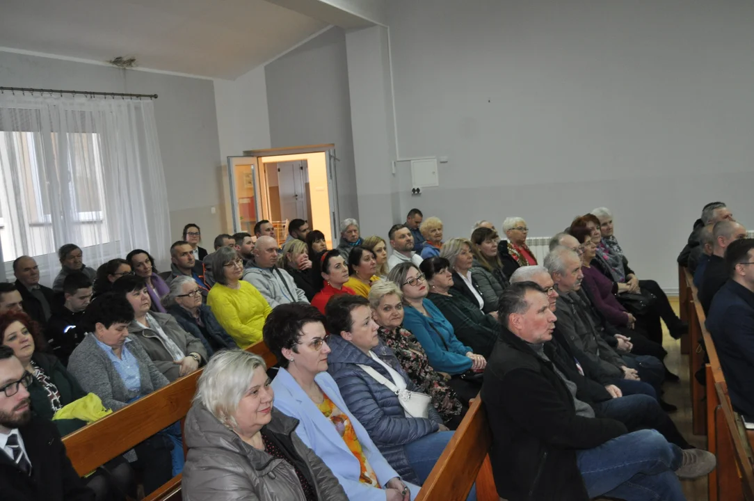 Poseł Kapinos odpowiada na pytania mieszkańców Gminy Przecław