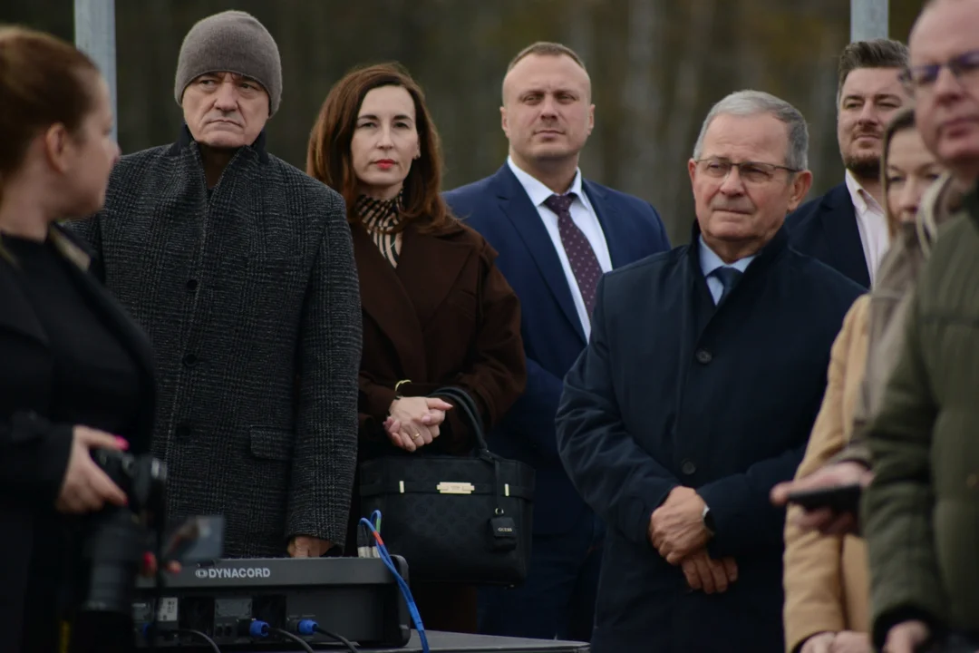 Uroczyste otwarcie obwodnicy Tarnobrzega - pierwsze pojazdy na tej drodze