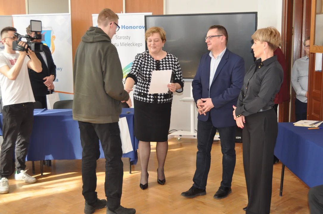 II i II etap Konkursu Wiedzy Technicznej w Mielcu