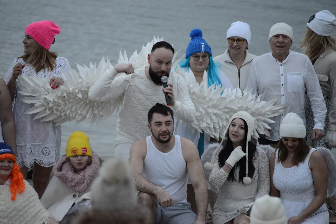 "Jezioro Aniołów" w lutym. Zobaczcie zdjęcia z plaży Jeziora Tarnobrzeskiego